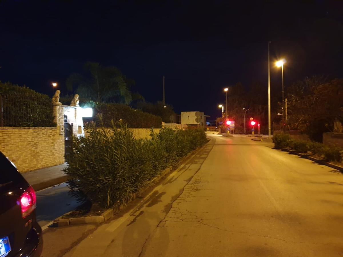 تراني Bed And Breakfast Villa Fatima المظهر الخارجي الصورة
